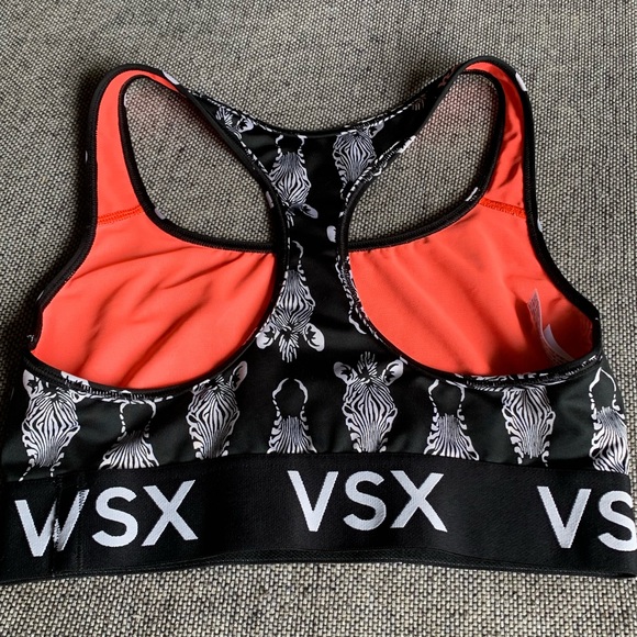 Victoria Secret sport bra size S - Picture 8 of 8